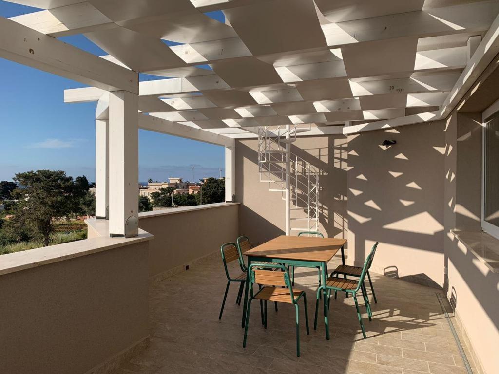 Terrace Ini Apartamento Terrasini Exterior foto