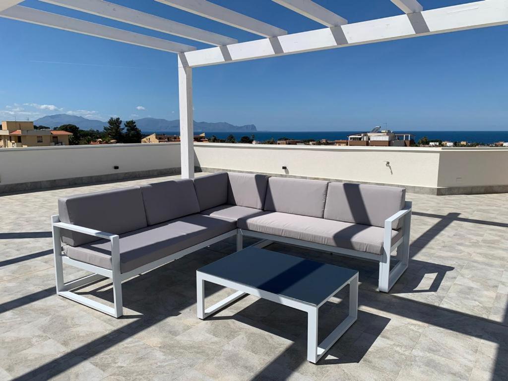 Terrace Ini Apartamento Terrasini Exterior foto